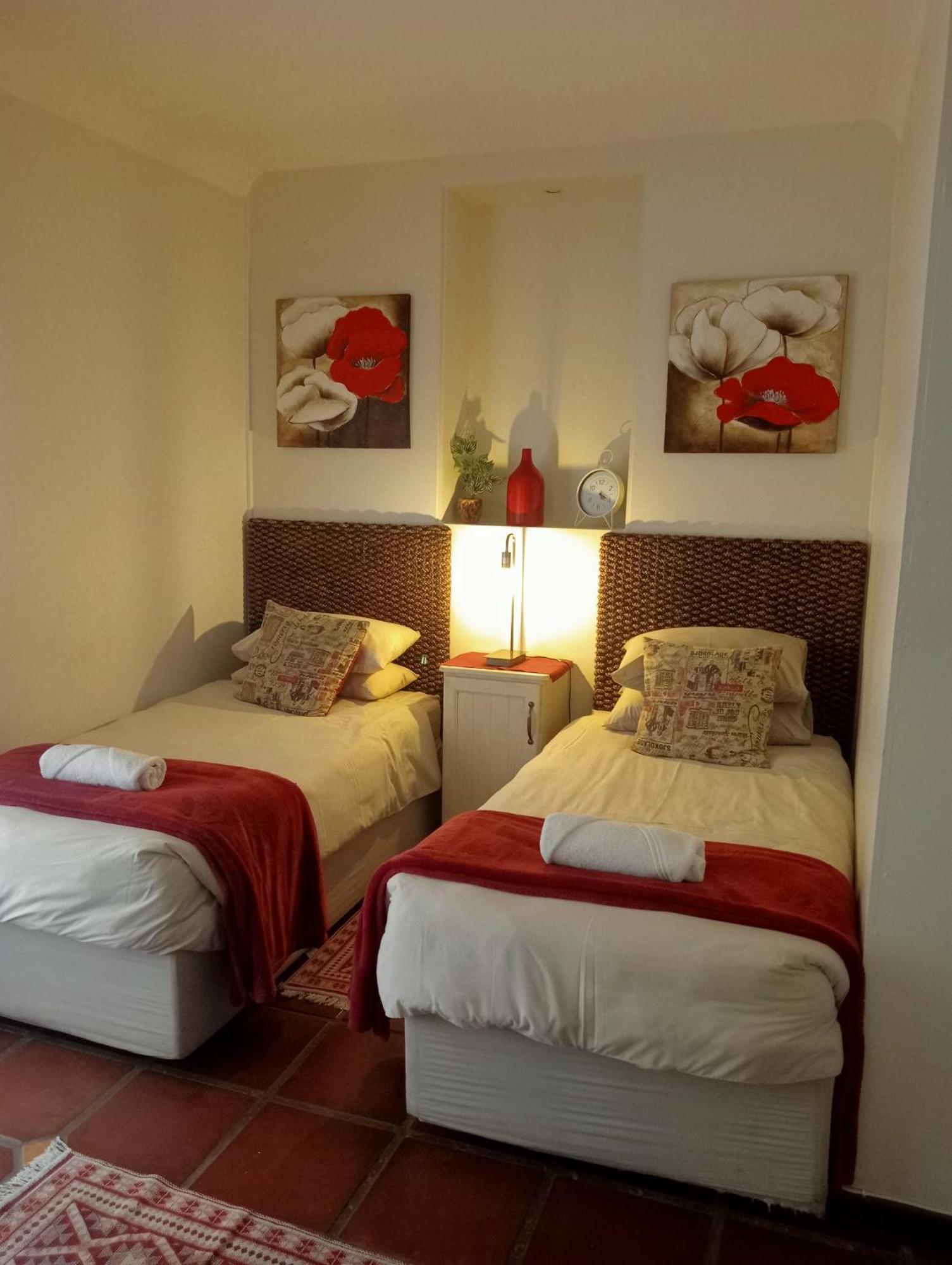 A Cherry Lane Self Catering And B&B Bloemfontein Exteriör bild