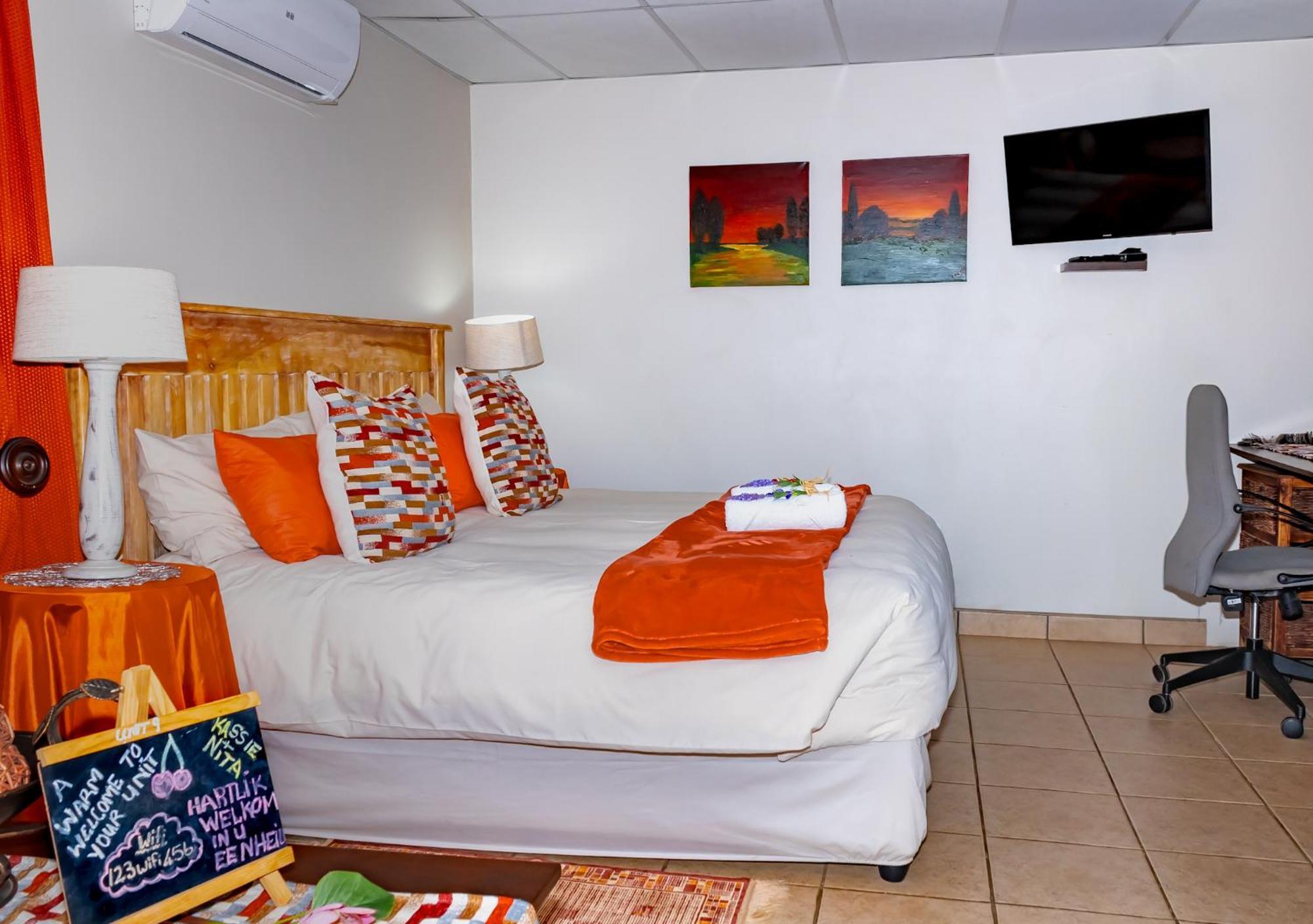 A Cherry Lane Self Catering And B&B Bloemfontein Exteriör bild